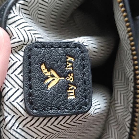 Lily & Ivy Cross body Hand Bag Purse - Picture 10 of 10